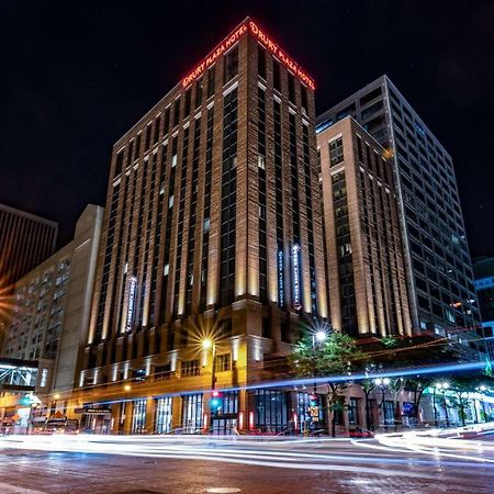 Drury Plaza Hotel Milwaukee Downtown Zewnętrze zdjęcie
